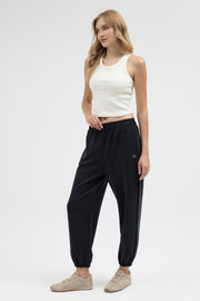 Kadın Beli ve Paçası Lastikli Rahat Kalıp Siyah Jogger Pantolon
