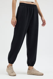 Kadın Beli ve Paçası Lastikli Rahat Kalıp Siyah Jogger Pantolon