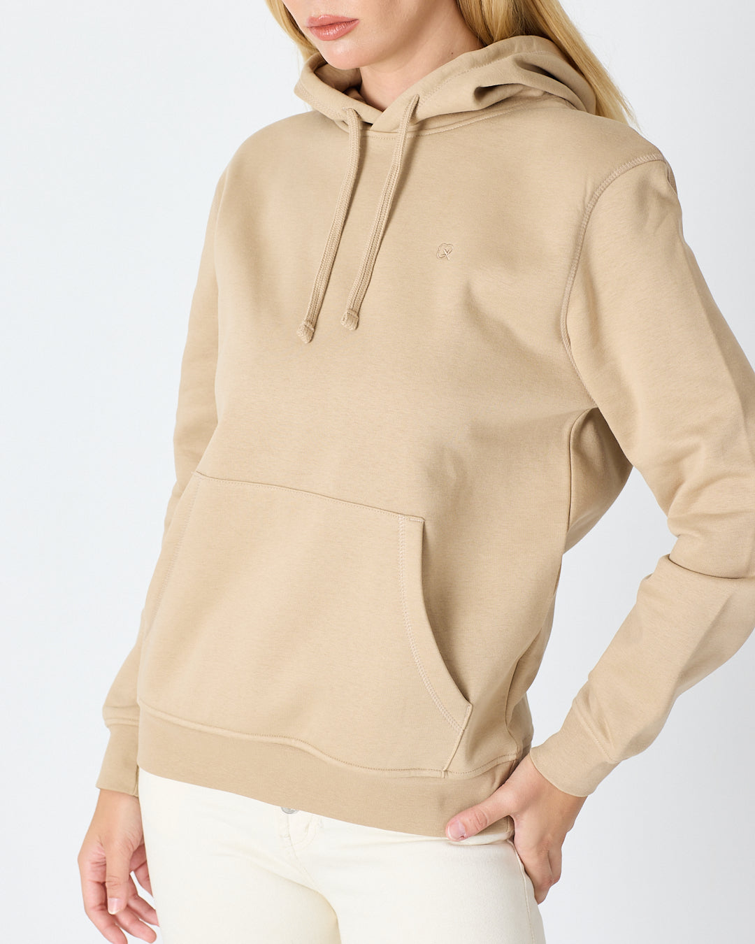 Unisex Bej Nakışlı Kapüşonlu Organik Pamuk Recycled Polyester Standart Kalıp Sweatshirt
