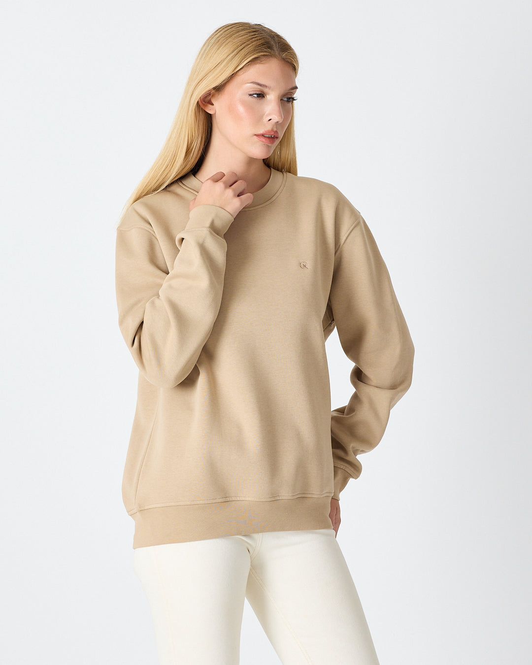 Unisex Kum Beji Nakışlı Organik Pamuk Standart Kalıp Sweatshirt