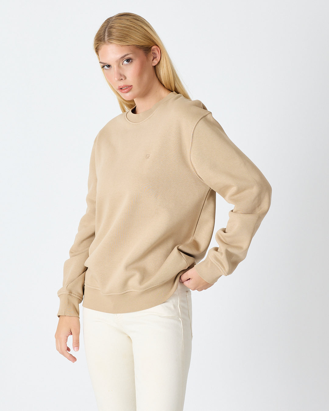 Unisex Kum Beji Nakışlı Organik Pamuk Standart Kalıp Sweatshirt