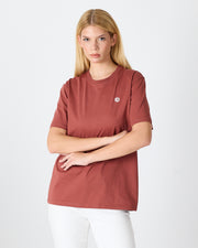 Unisex Gül Kurusu Beyaz Aplike Logo Organik Pamuk Standart Kesim Bisiklet Yaka T-shirt