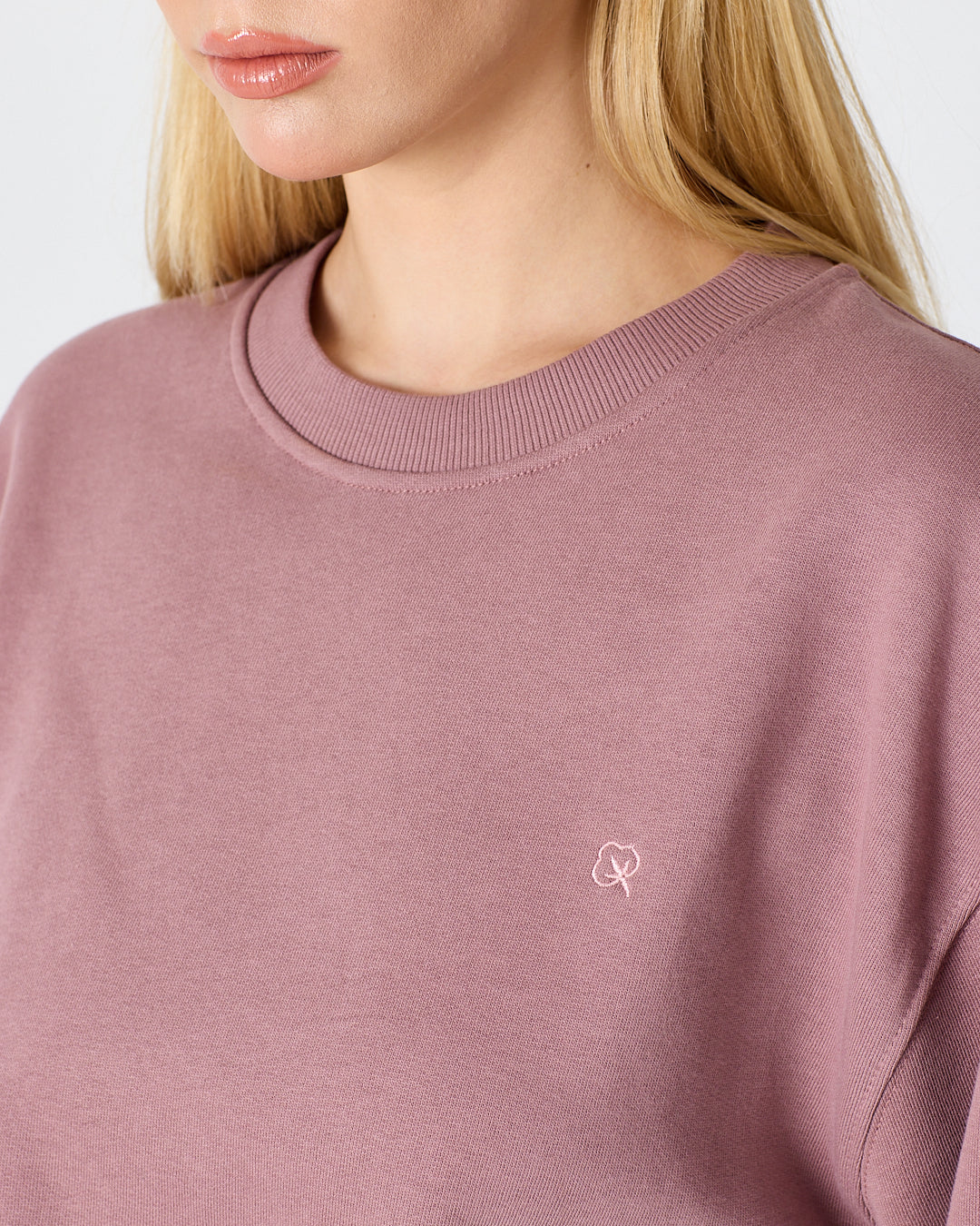 Unisex Gül Kurusu Nakışlı Bisiklet Yaka Organik Pamuk Oversize Sweatshirt