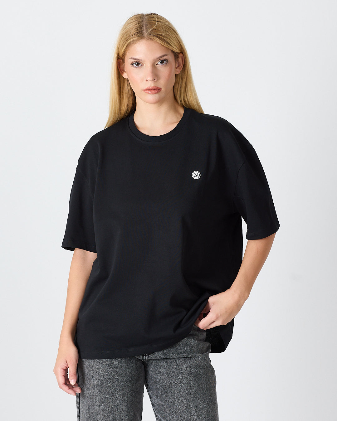 Unisex White Appliqué Logo Organic Cotton Oversized Crew Neck T-shirt-10305R03