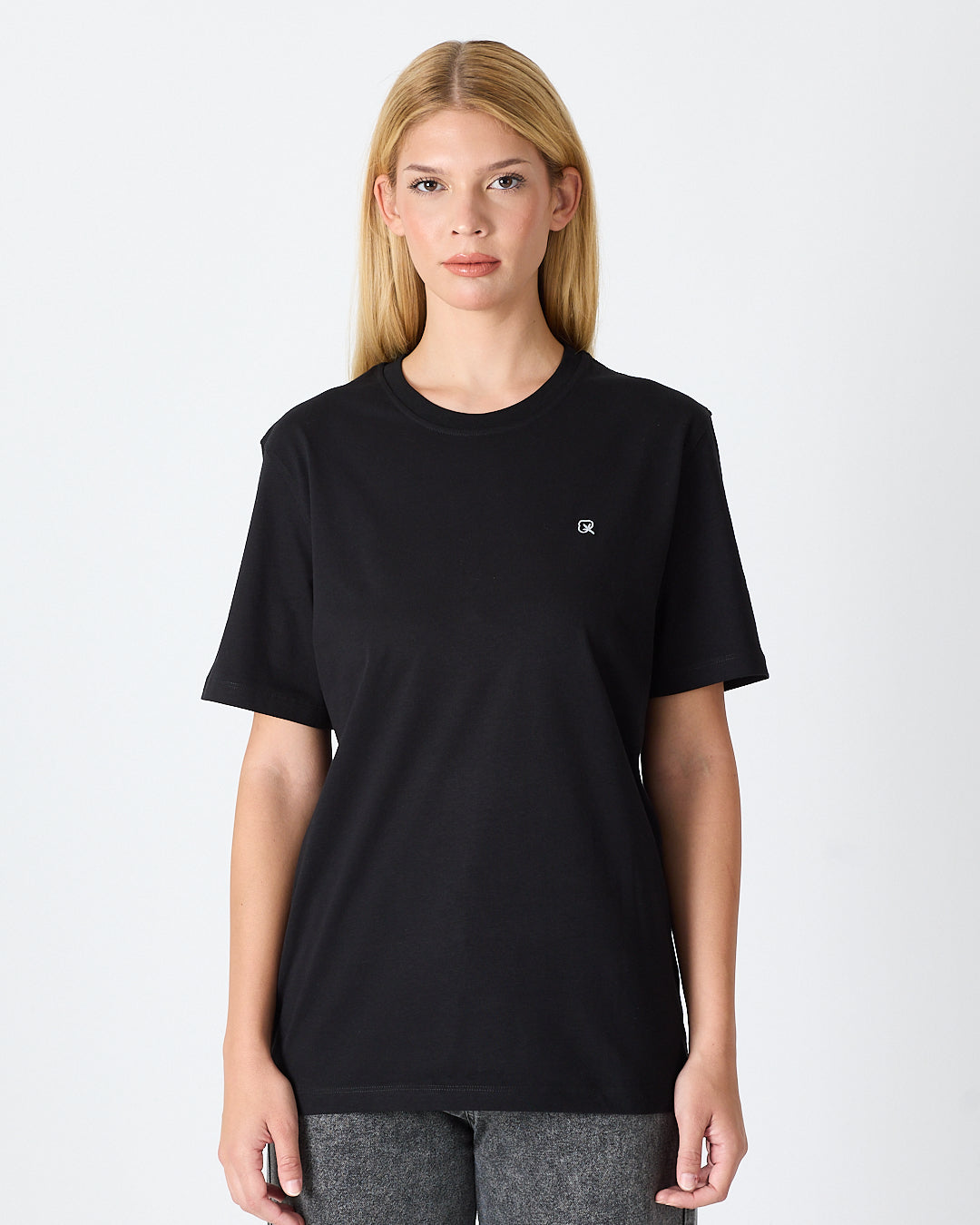 Unisex Siyah Beyaz Nakışlı Standart Kalıp Bisiklet Yaka Organik Pamuklu T-Shirt