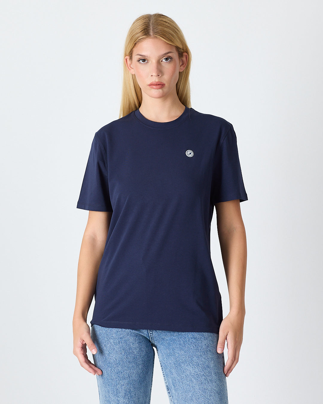 Unisex White Appliqué Logo BCI Certified Cotton Standard Fit Crew Neck T-shirt-10301R04