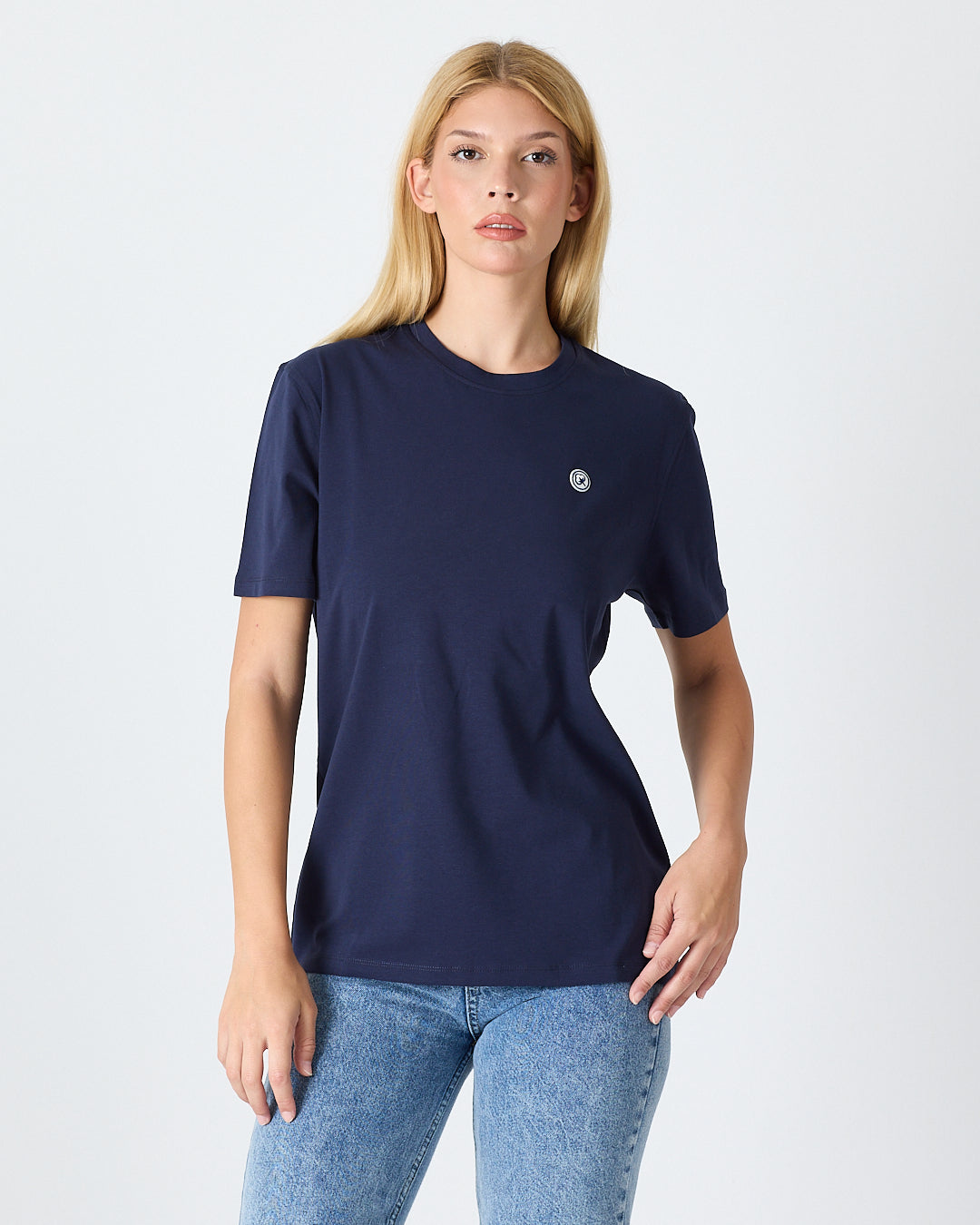 Unisex White Appliqué Logo BCI Certified Cotton Standard Fit Crew Neck T-shirt-10301R04
