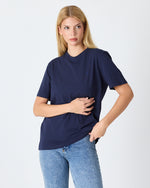 Unisex Lacivert Nakışlı Standart Kalıp BCI Sertifikalı Pamuklu T-Shirt