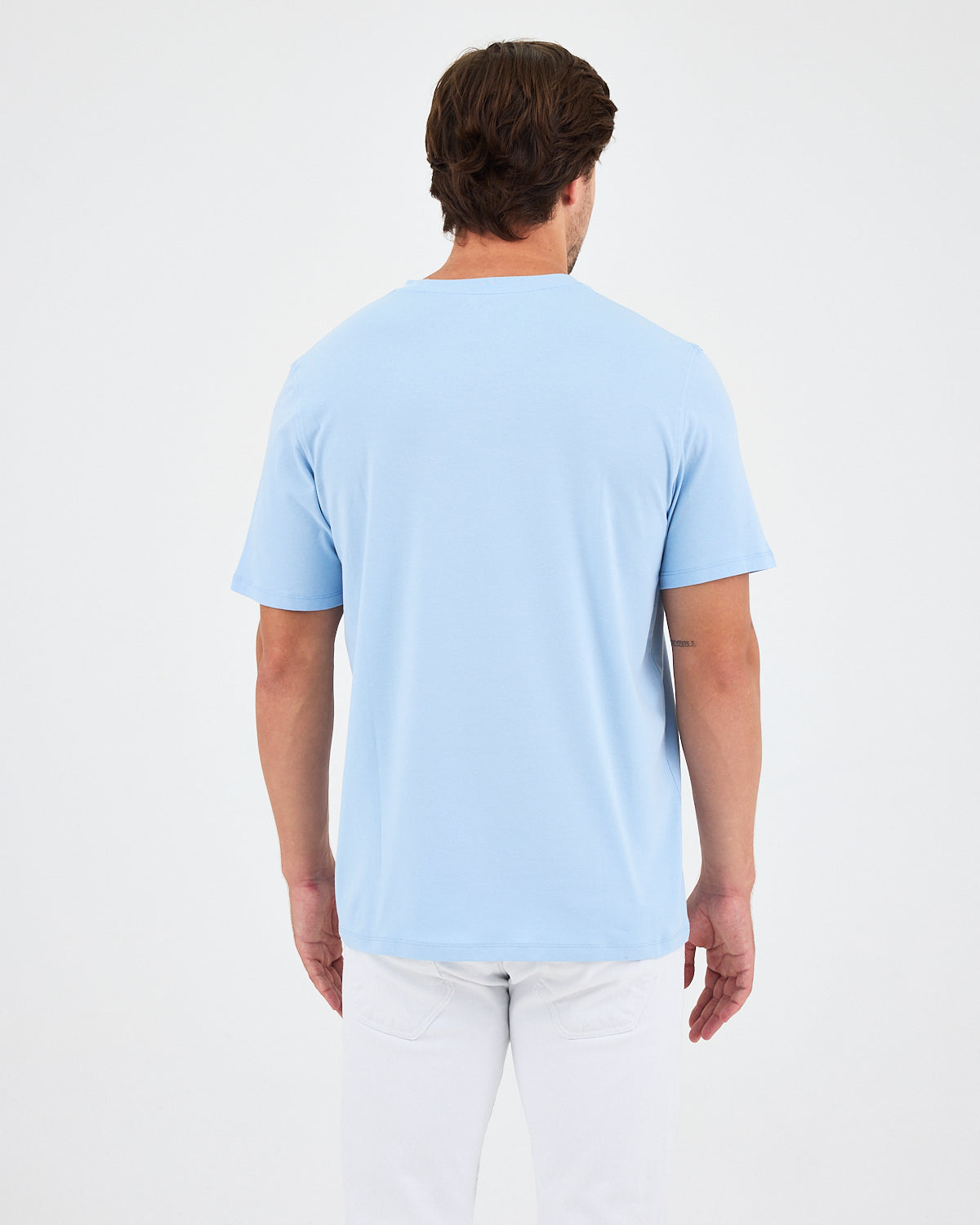 Unisex Açık Mavi Nakış Standart Kalıp BCI Sertifikalı Pamuklu Bisiklet Yaka T-Shirt