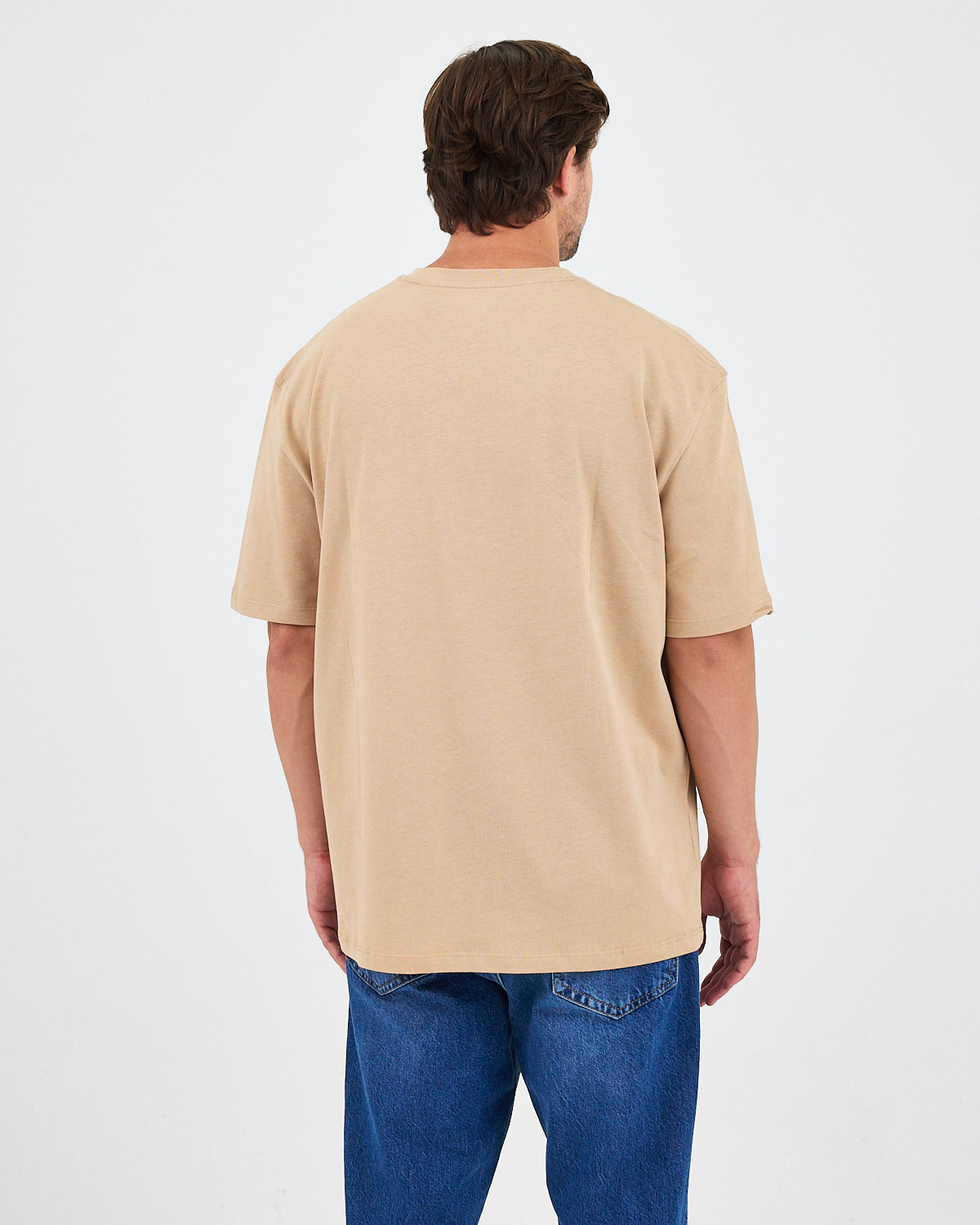 Unisex Bej Beyaz Aplike Logo Organik Pamuk Oversize Bisiklet Yaka T-shirt