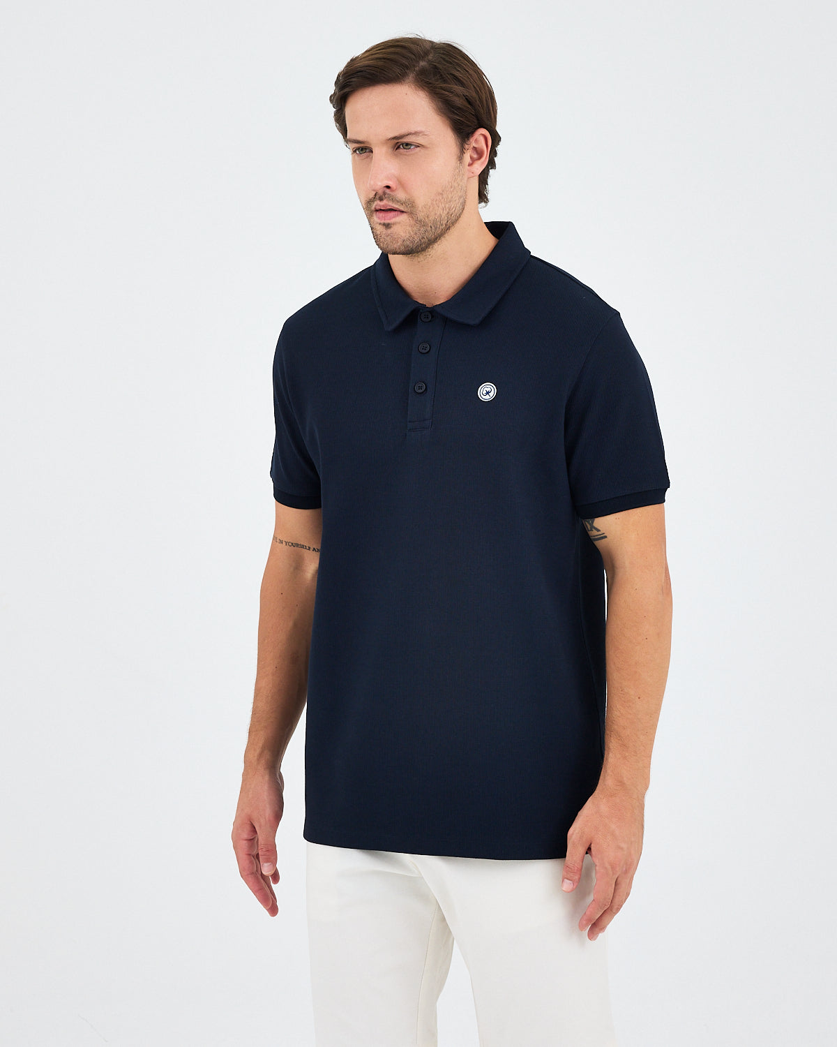 Erkek Lacivert Beyaz Aplike Logo Organik Pamuk Standart Kesim Polo Yaka T-shirt