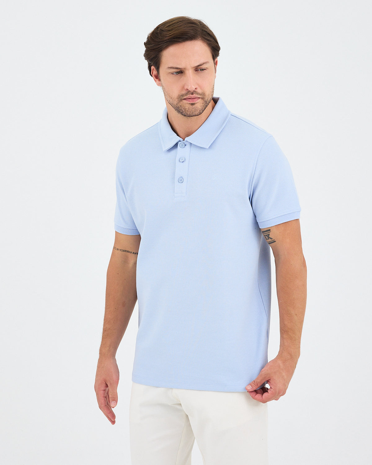 Erkek Açık Mavi Nakışlı Standart Kalıp BCI Sertifikalı Polo Yaka T-Shirt
