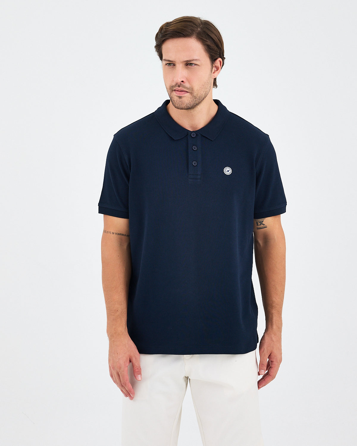 Erkek Lacivert Beyaz Aplike Logo Organik Pamuk Standart Kesim Polo Yaka T-shirt