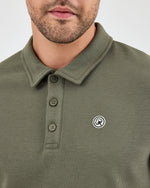 Erkek Haki Beyaz Aplike Logo Standart Kesim Polo Yaka T-shirt– BCI Sertifikalı Pamuk
