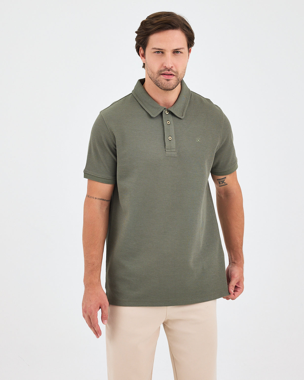 Erkek Haki Nakış Standart Kalıp Polo Yaka T-Shirt – BCI Sertifikalı Pamuk