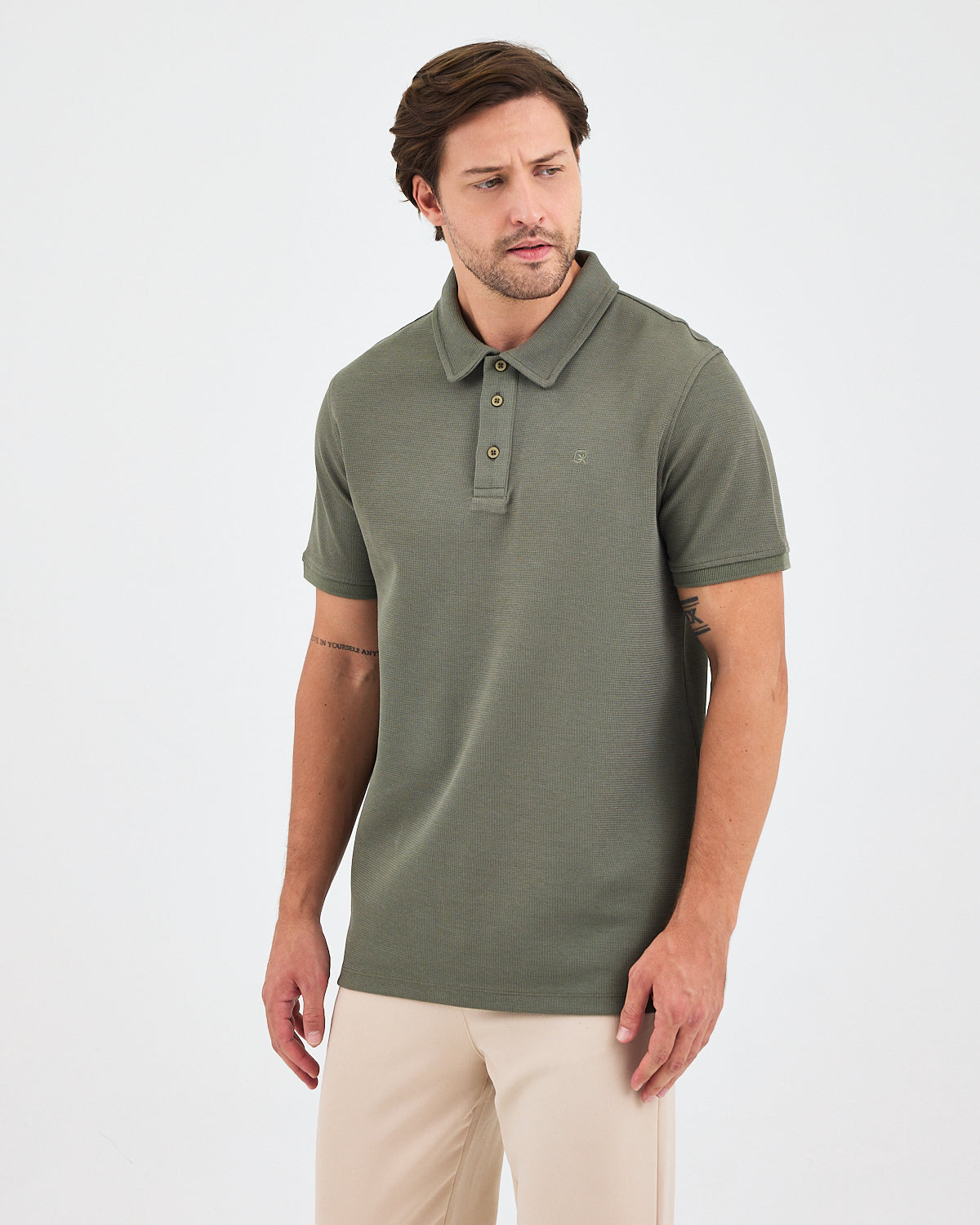 Erkek Haki Nakış Standart Kalıp Polo Yaka T-Shirt – BCI Sertifikalı Pamuk