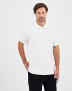 Erkek Ekru Beyaz Aplike Logo Organik Pamuk Standart Kesim Polo Yaka T-shirt