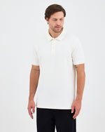 Erkek Ekru Beyaz Aplike Logo Organik Pamuk Standart Kesim Polo Yaka T-shirt
