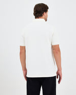 Erkek Ekru Beyaz Aplike Logo Organik Pamuk Standart Kesim Polo Yaka T-shirt